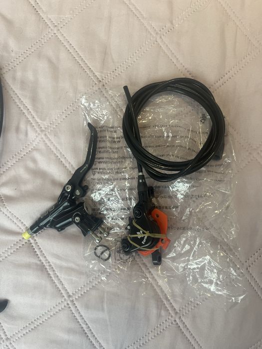 Formula Cura 4 (предна/задна) спирачка за колелео