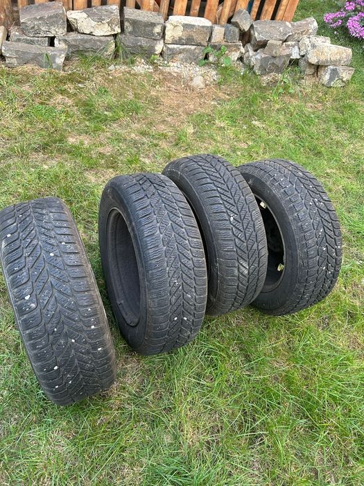 Cauciucuri de iarnă folosire un sezon cu jante R15