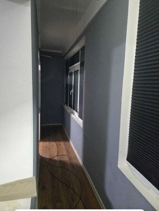 Arenda ofis Uneversam 15m2   300ye 10m2 200ye