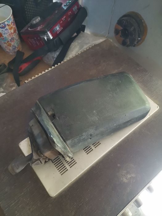 Зеркало Audi 100 - 82года