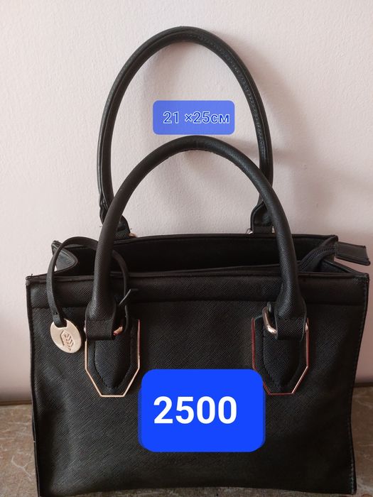 Сумки клатчи разные