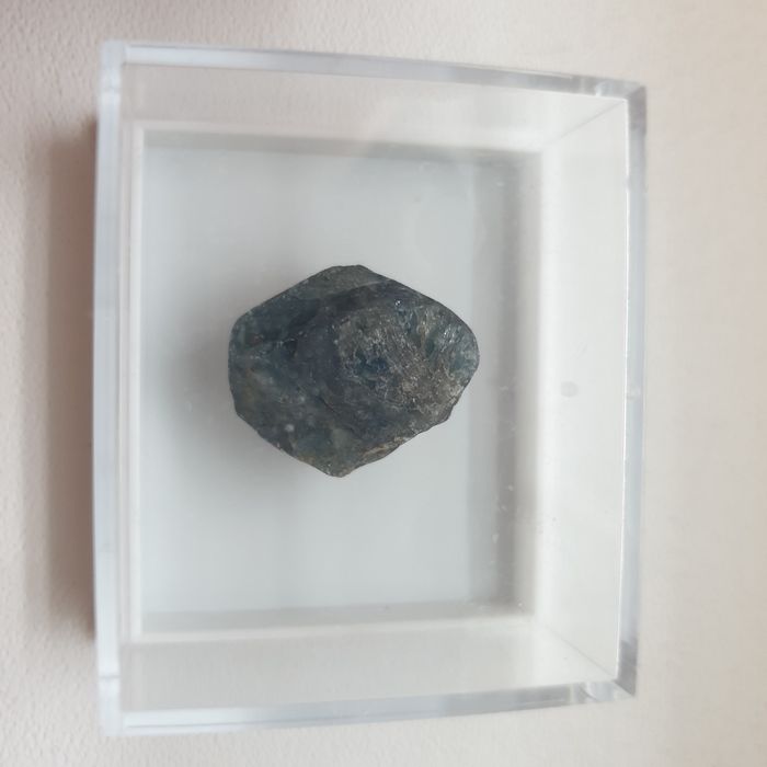 Скъпоценен камък Сапфир (Нигерия)