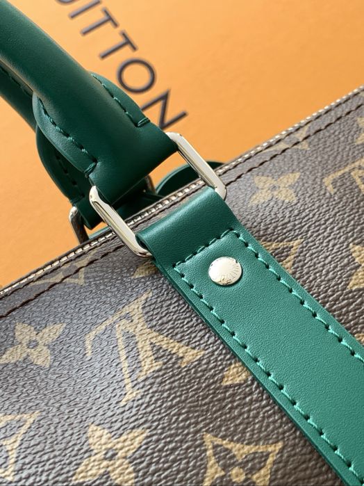 Geanta Louis Vuitton , calitate premium , pe comanda , noua