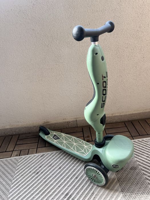 Trotineta scoot and ride multifunctionala