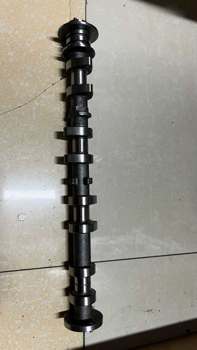 Распредвал на Hyundai 2.4л