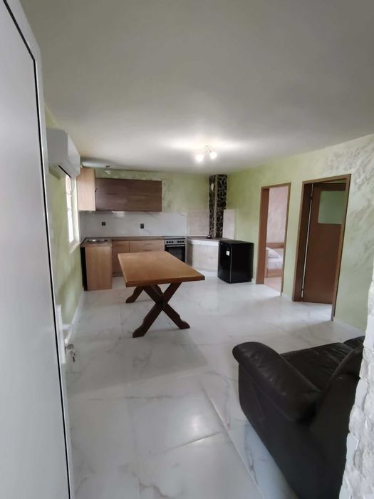 Дава се под наем Къща в Мездра - 90 кв.м за 298.86 € - Снимка #8