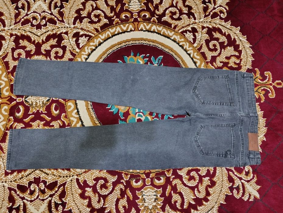 Джинсы мужские серые