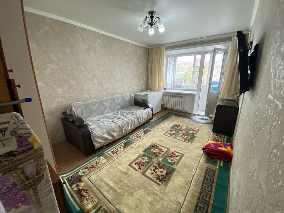 Продам 2 комнатную квартиру