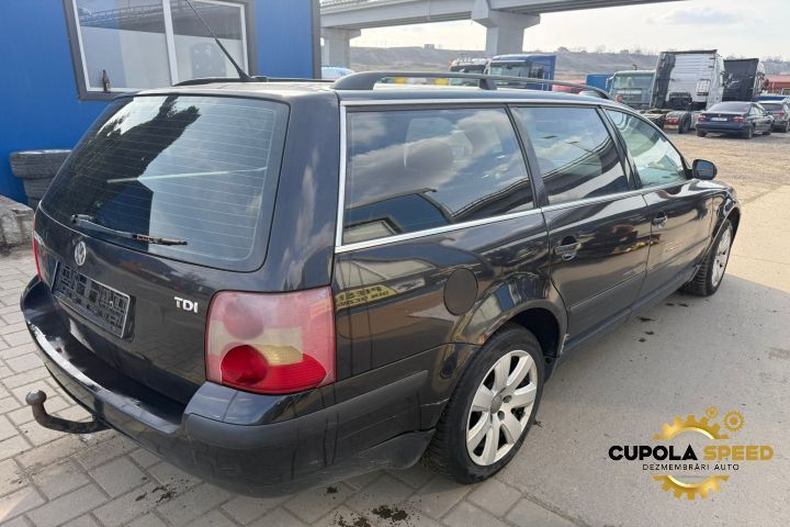 Usa / Portiera spate stanga Volkswagen VW Passat B5.5 [facelift] [200