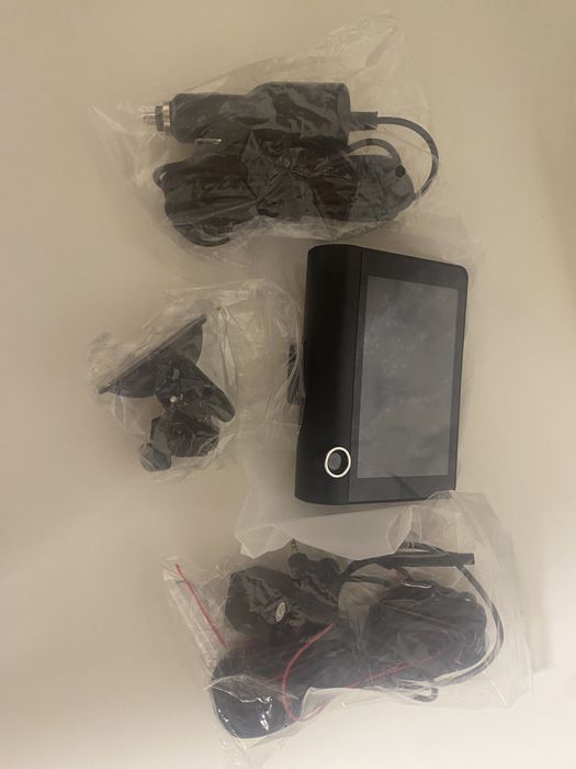 Cameră auto dublă față + interior – HD