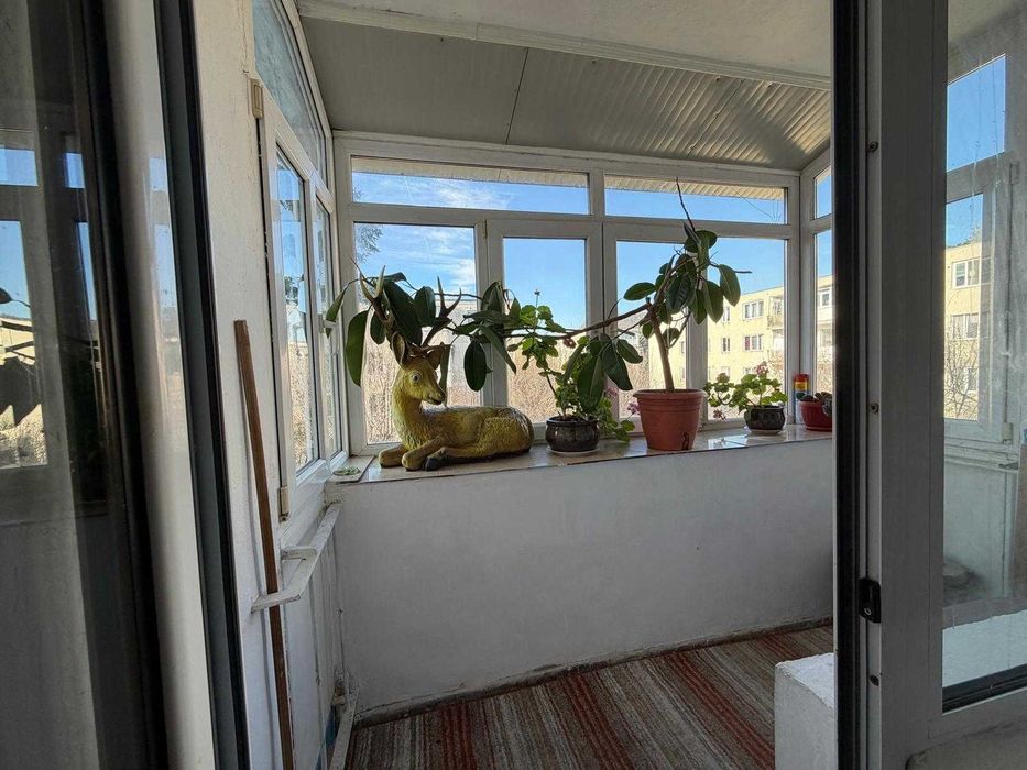 Proprietar, inchiriez apartament 2 camere zona centrala, Str Dacia