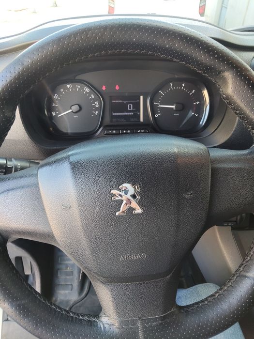 PEUGEOT Expert 2018 — imagine 4