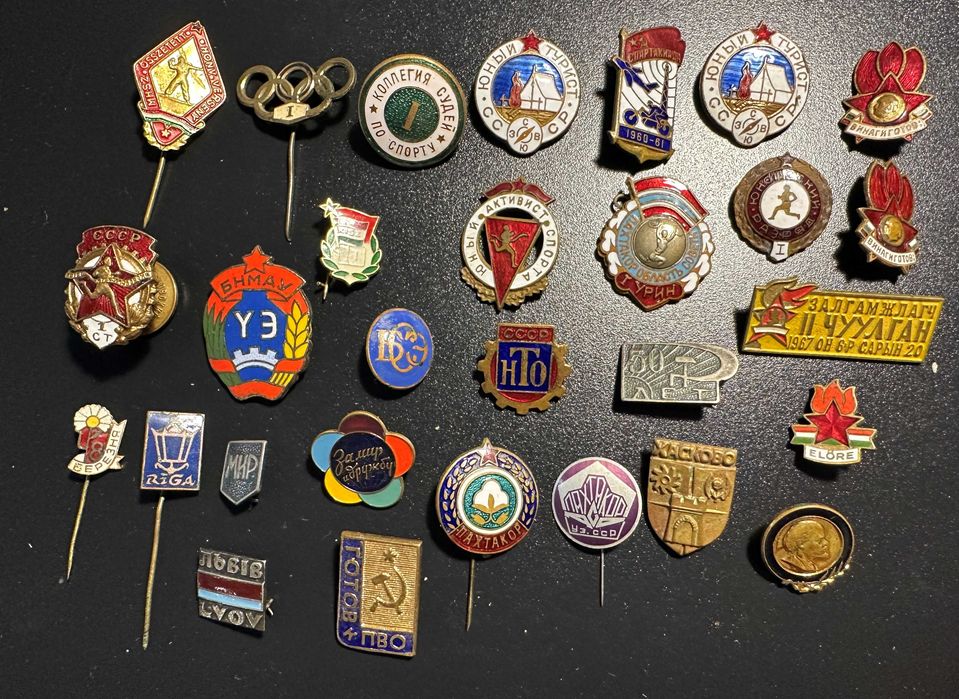 Значки Ленинские и другие Тяжелые