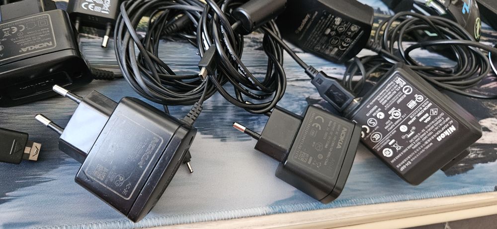 Incarcatoare telefoane vechi Samsung, Nokia, LG, Blackberry