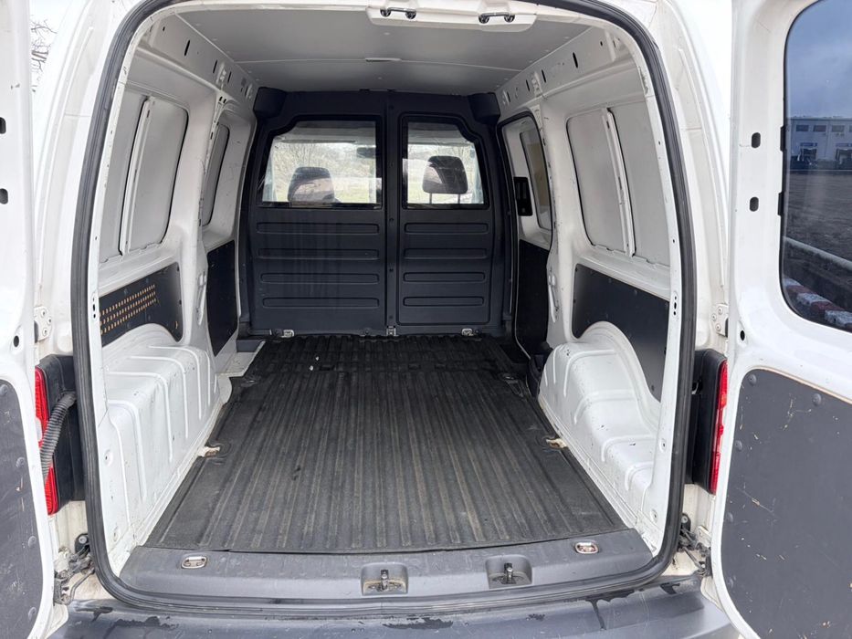 Volkswagen Caddy Maxi Motor 1.6 TDI - 102 CP - Euro  5