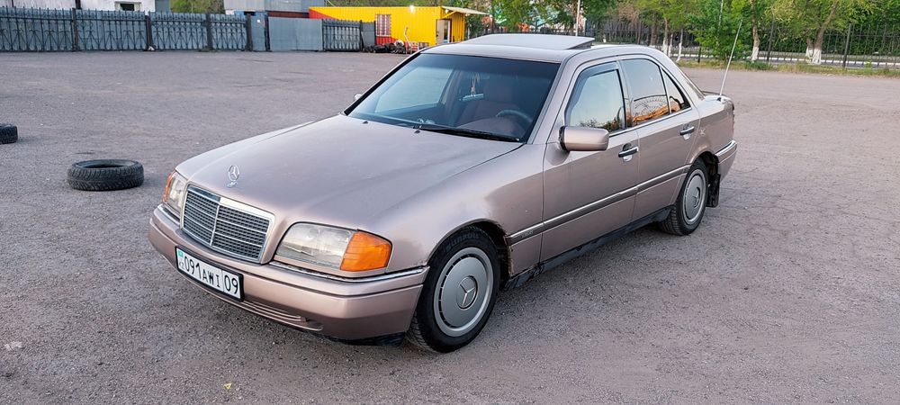 Продам Мерседес C180