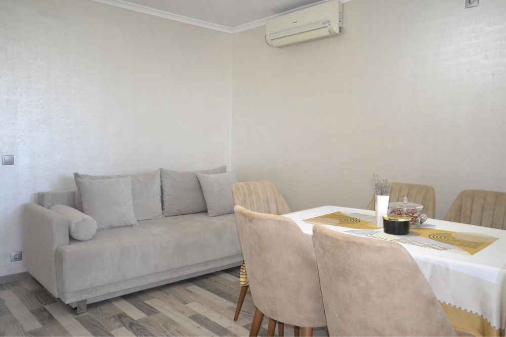 Тристаен саниран апартамент след основен ремонт