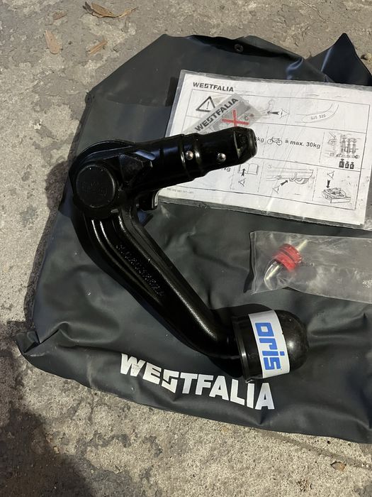 Чисто нов оригинален теглич!