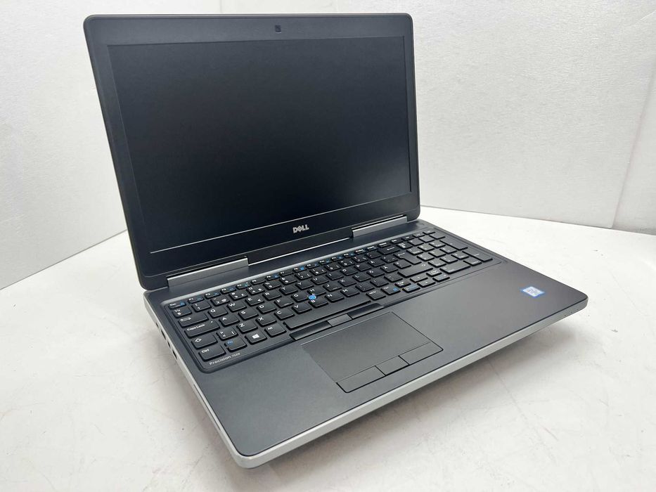 Dell Precision 7520 15.6" IPS FHD i7-7820HQ 32GB 510GB M1200/->Отлични