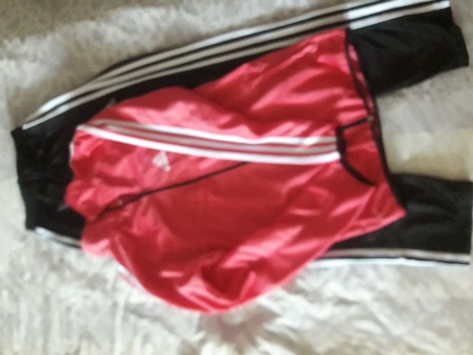 Дамски , спортен екип