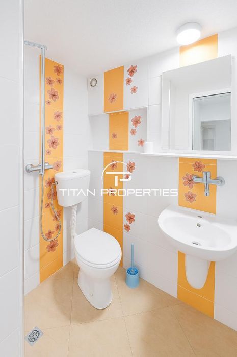 Дава се под наем Едностаен апартамент в Пловдив, Кършияка - 20 кв.м за 255 € - Снимка #2