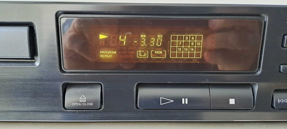Sony CDP 212 CD player colectie vintage