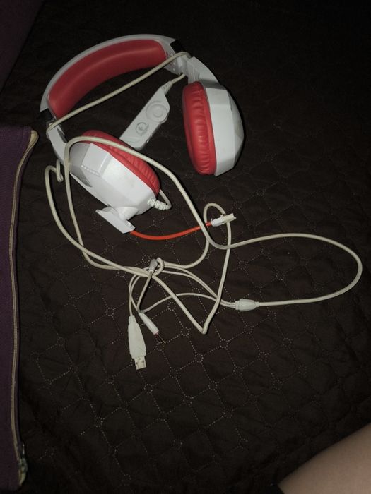 Наушники пантеон