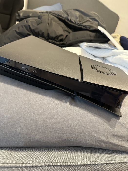 Carcasa pentru PlayStation 5 Slim, disk edition, neagra, cu ventilatie