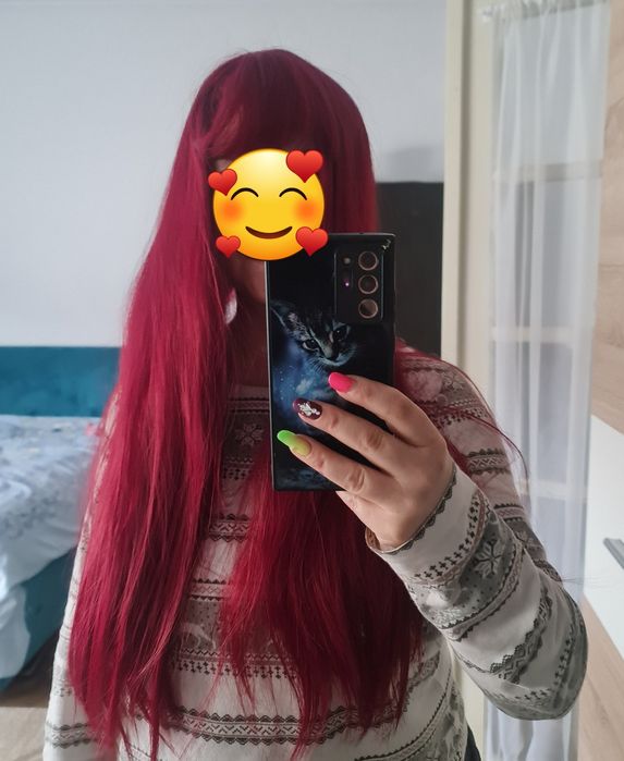 Peruca roșu visiniu burgund