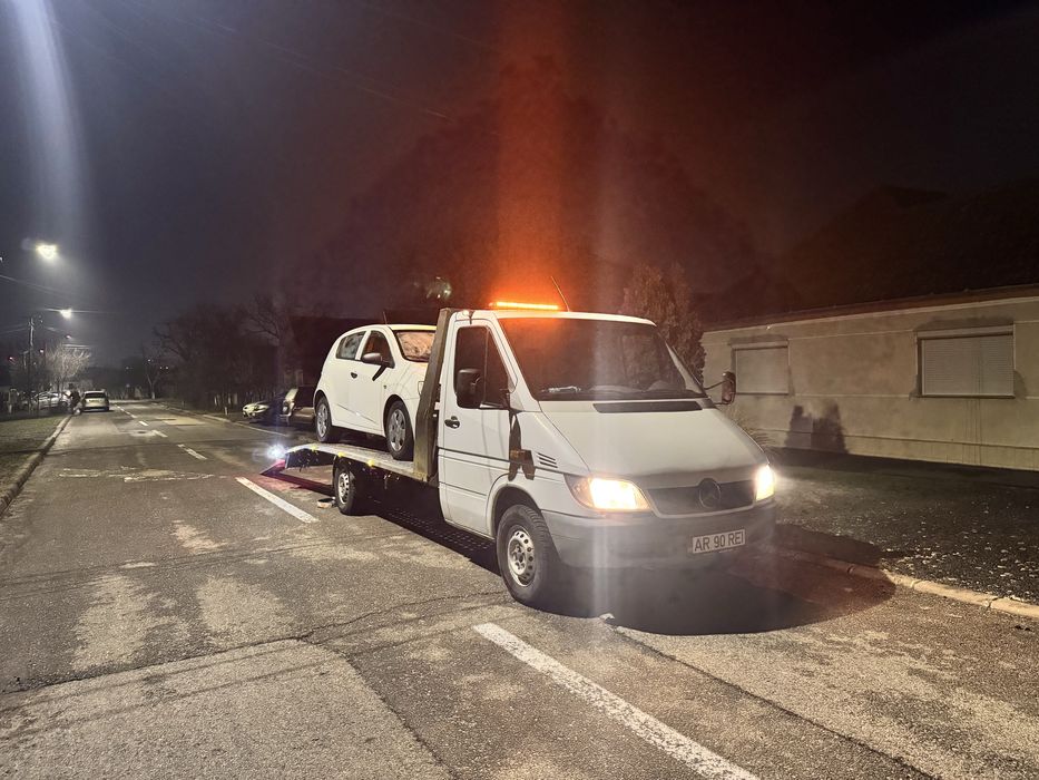 Tractari auto și depanări non-stop