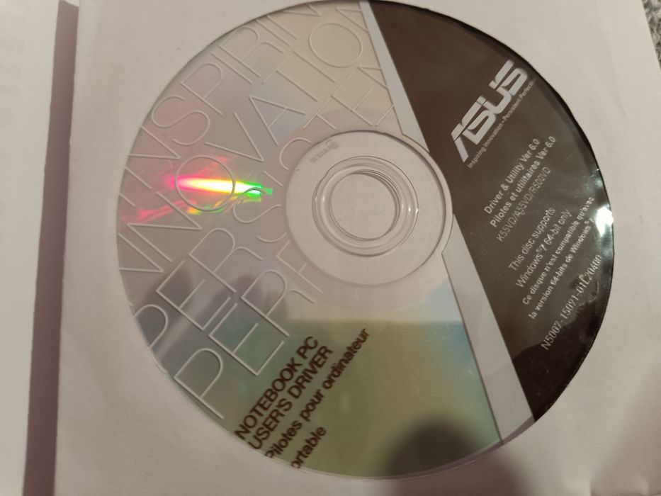 Продава лаптоп  ASUS