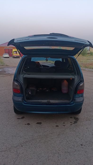 Renault scenic Megan сатылады газ бензин