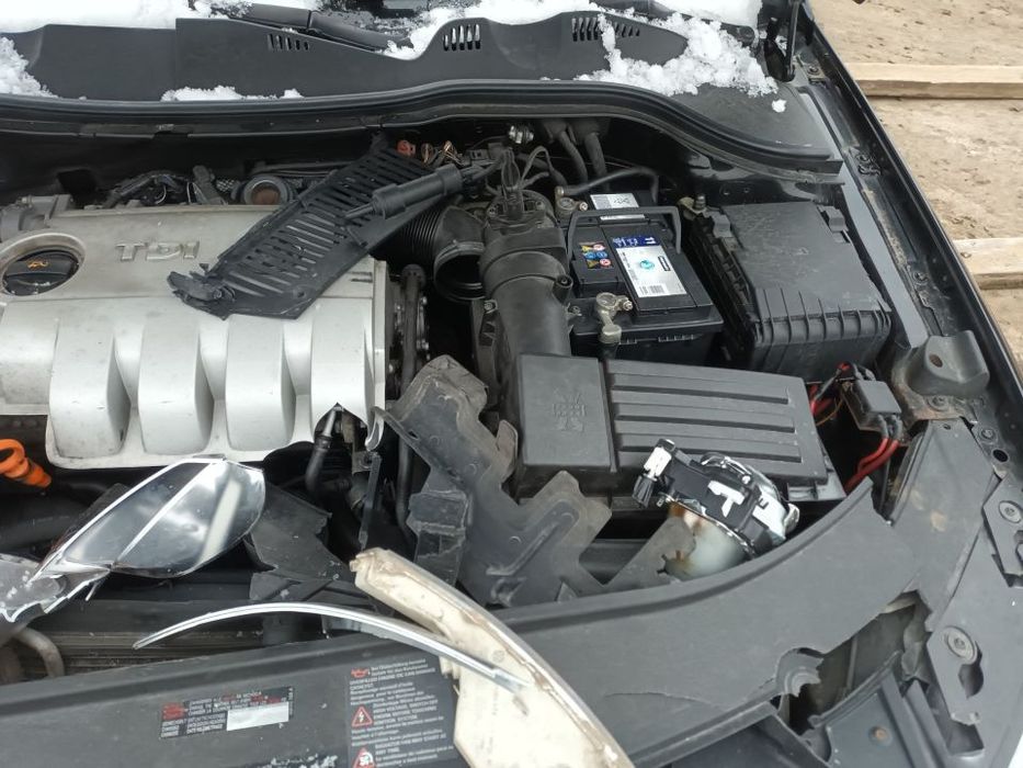 Dezmembrari  VW PASSAT B6  2005  > 2010 2.0 TDI Motorina
