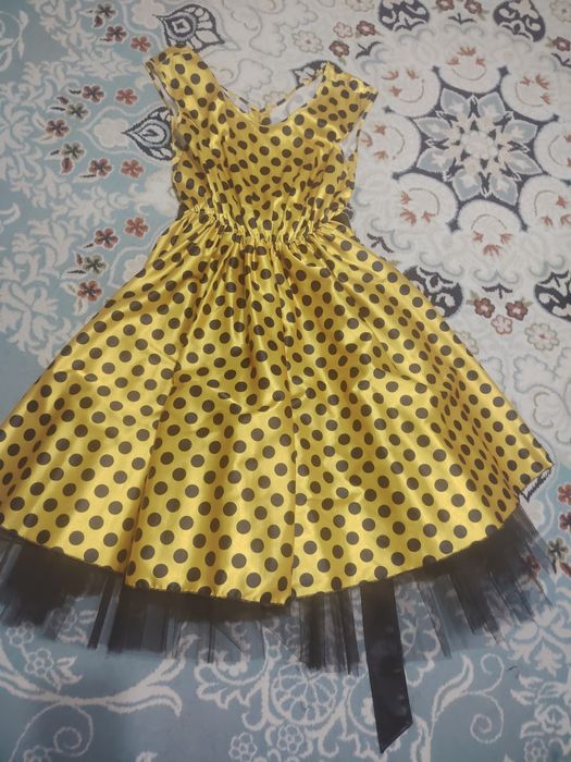 Продам платье в отличном состоянии