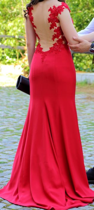 Официална рокля за празник