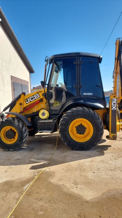 Экскаватор погрузчик