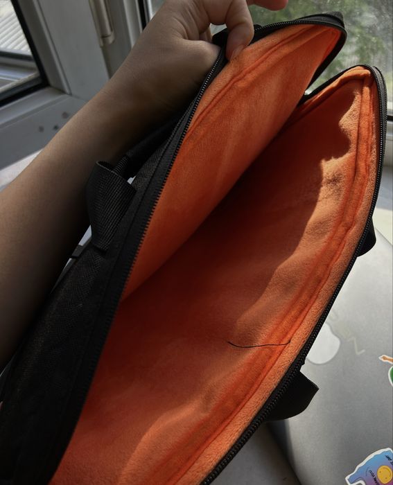 Продаю Ноутбук NEO 15U