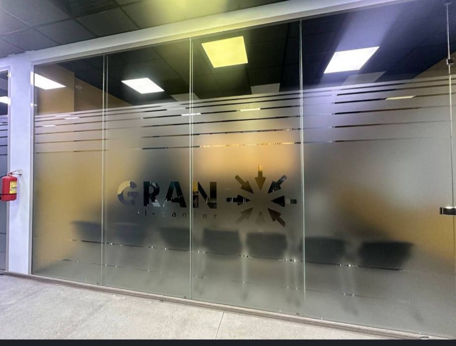 24/7 Тонировка хизмати Реклама Наклейка Матовий туманка Сифат Кафолат