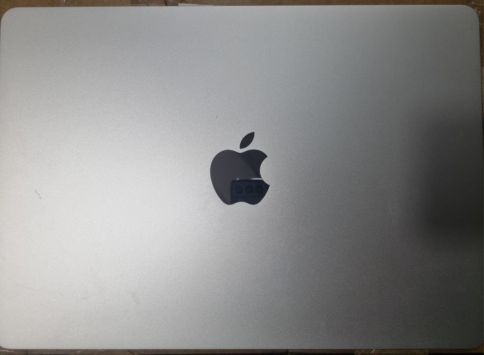 Macbook Air 13" M5 A3449 500gb ssd 16gb ram