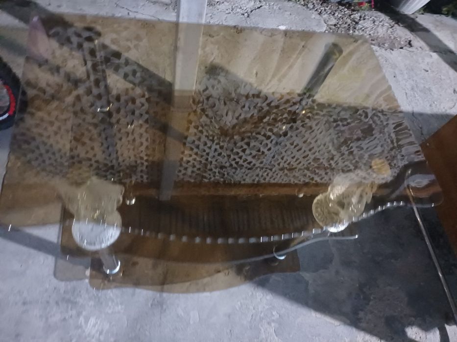 Журнальный столик