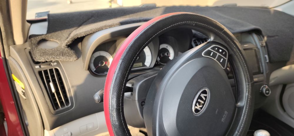 Продава се Киa ceed 1.6 CRDI (90Hp)2007г.  с верига  и е фабрично без DPF