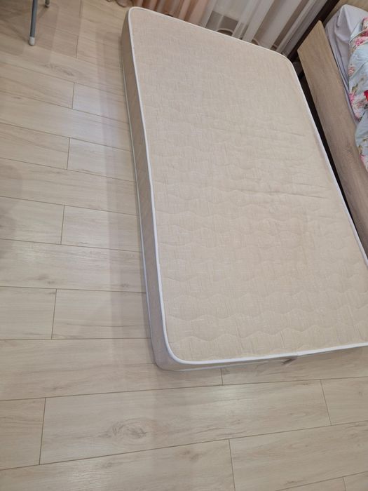 продам матрас , б/у, 120/200