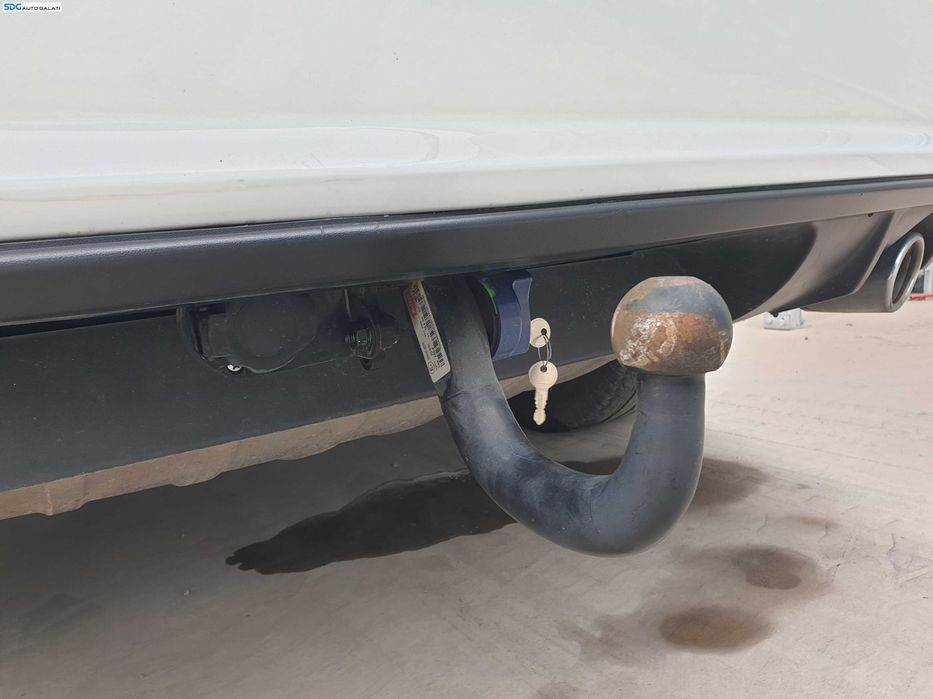 Carlig Cui Remorcare Tractare cu Instalatie Electrica Priza si Cheie Volkswagen Touareg 7P 2011 - 2018 [K8990]