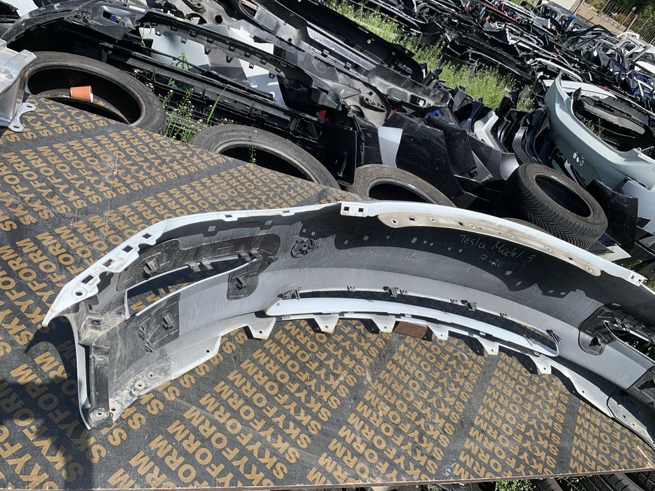 Броня Тесла 3/Tesla Model 3