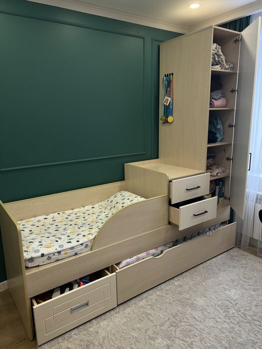 Детский гарнитур спальный