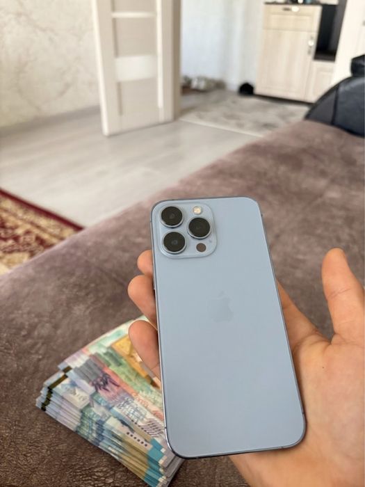 Срочно Iphone 13 pro