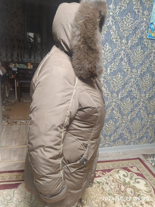 Продам куртку зимнюю