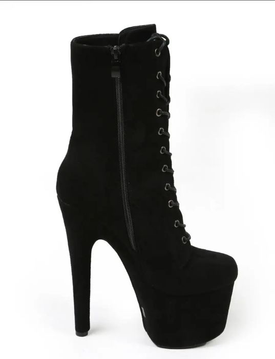 Стрипы ботильоны двойки