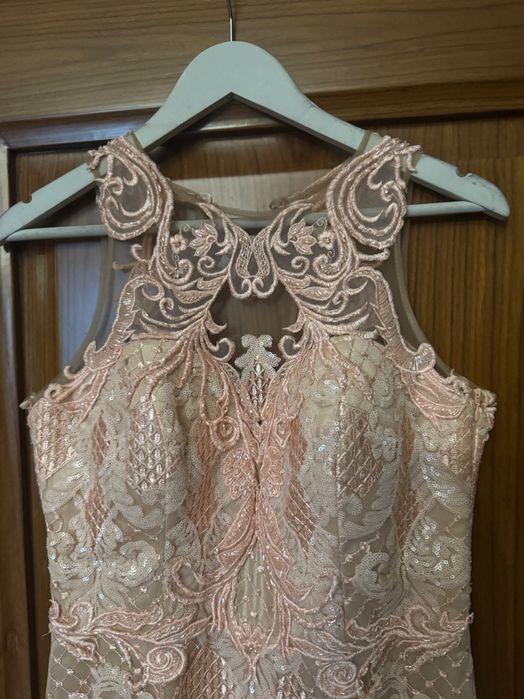 Официална дълга рокля