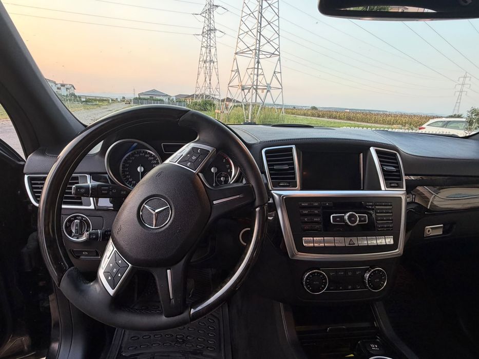 Mercedes-Benz ML 350 BLUETEC 4MATIC